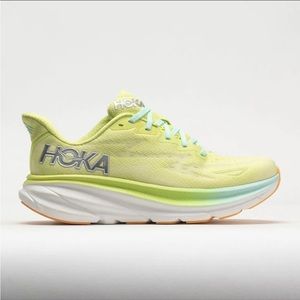 Hoka Clifton 9 Women's Sneaker in Citrus Glow/Sunlit Ocean size 7 New in Box